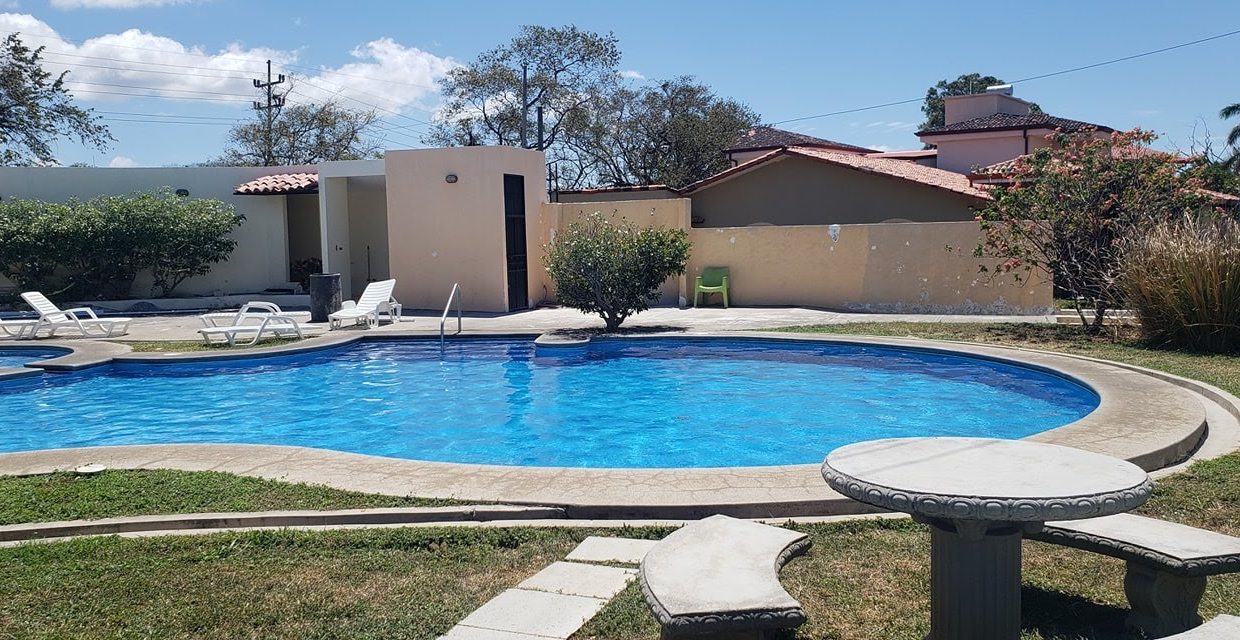 piscina luna